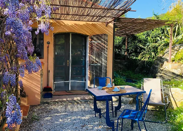 Il Borghetto Sul Golfo * Magazzini (Tuscany)